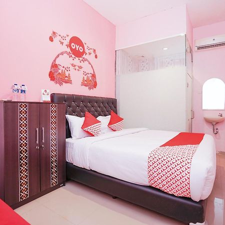 Brebek Oyo 223纳比拉伊斯兰旅馆酒店 外观 照片