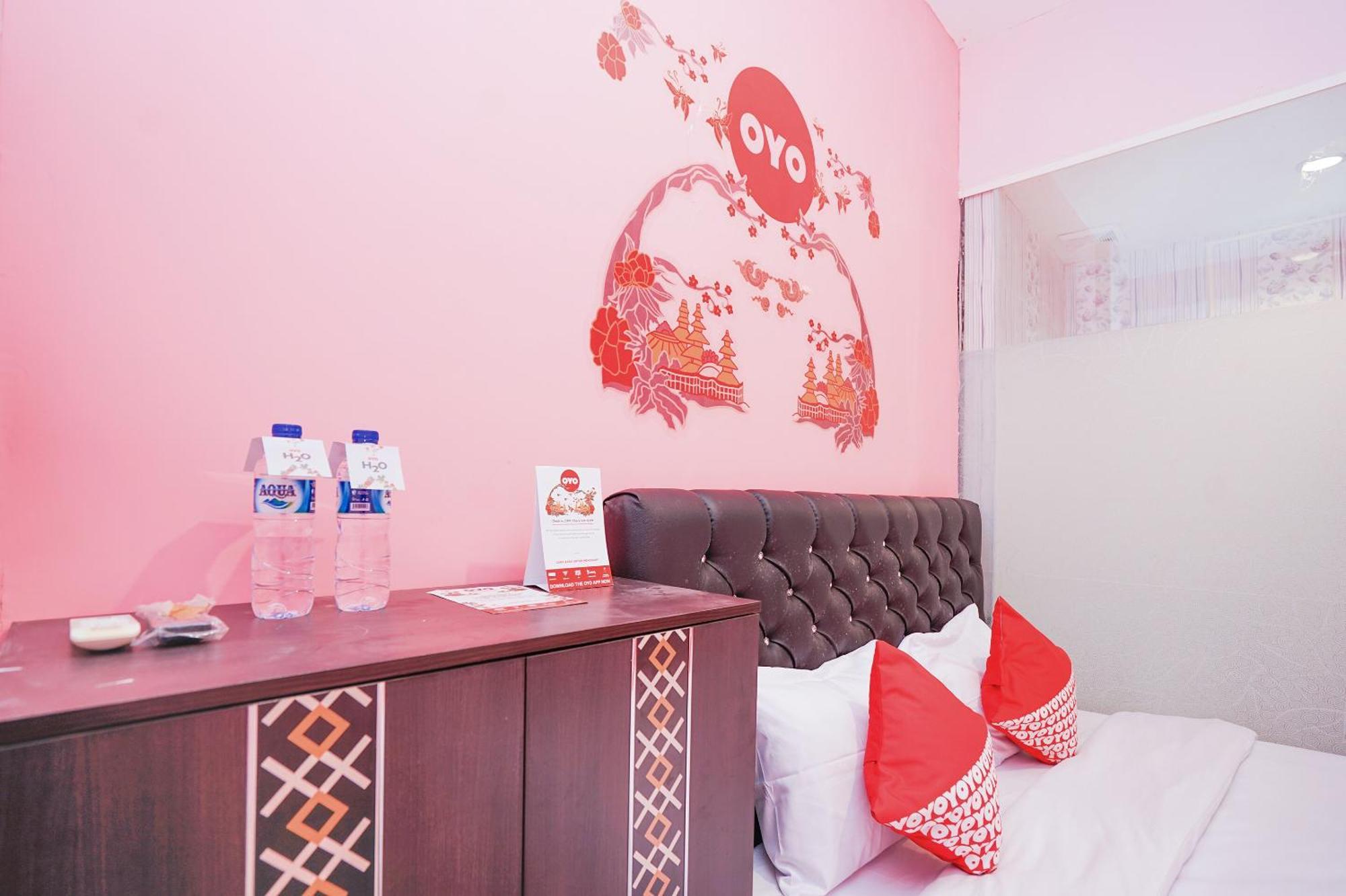 Brebek Oyo 223纳比拉伊斯兰旅馆酒店 外观 照片
